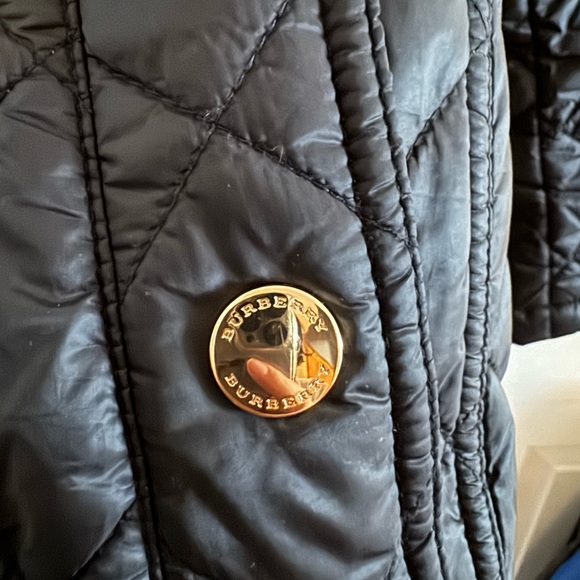 Burberry Quilted Jacket - Picture 4 of 6